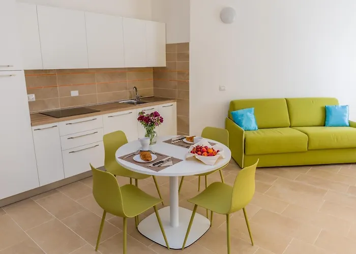 Marevasto - Marina Васто